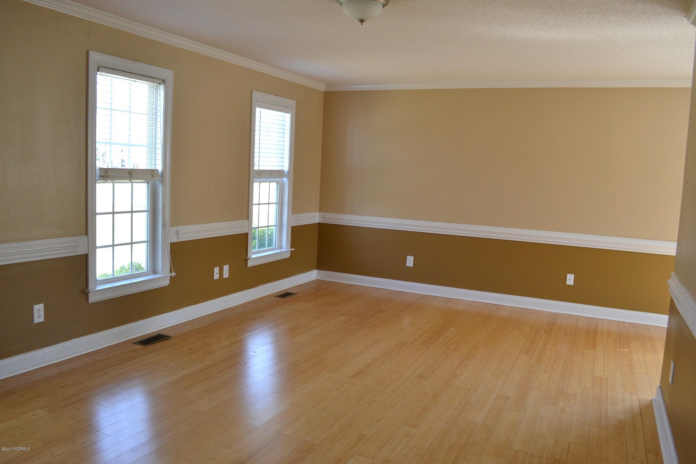 11491 Rockside Road Middlesex, NC 27557 - Photo 2 of 11 Living Room