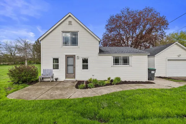 $299,900 | 8200 312th Avenue, Wheatland, WI 53105