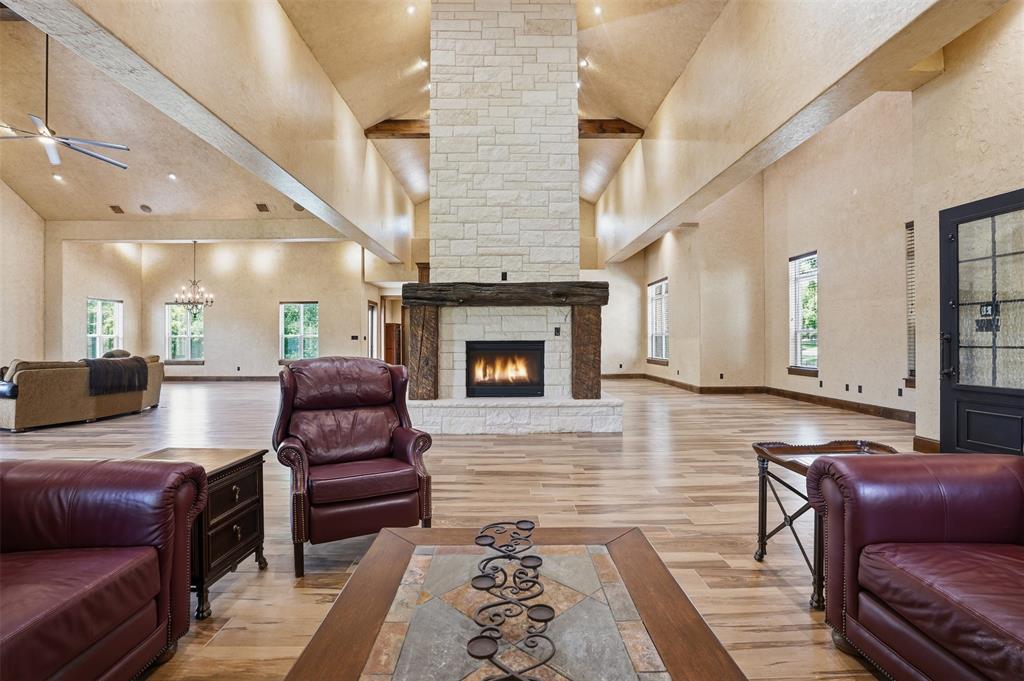 9310 Bellechase Road Granbury, TX 76049 - Photo 13 of 40