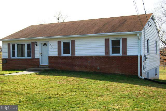 13020 Prices Distillery Road Clarksburg, MD 20871 - Photo 1 of 29 Exterior (Front)
