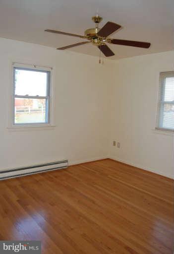 13020 Prices Distillery Road Clarksburg, MD 20871 - Photo 13 of 29 Bedroom