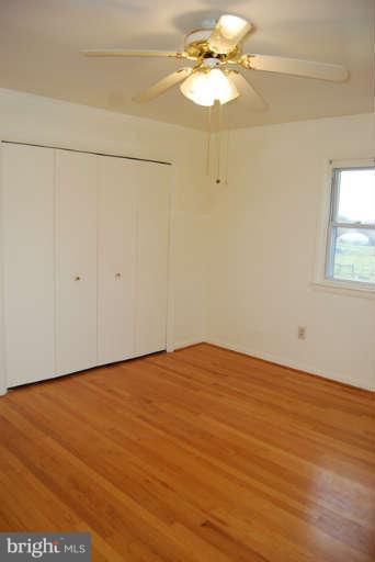 13020 Prices Distillery Road Clarksburg, MD 20871 - Photo 15 of 29 Bedroom