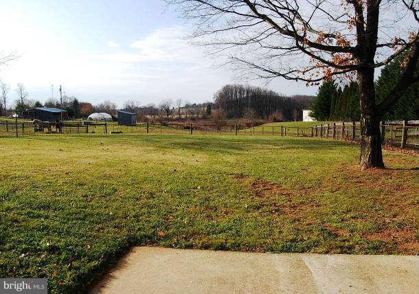 13020 Prices Distillery Road Clarksburg, MD 20871 - Photo 24 of 29 Exterior (Rear)
