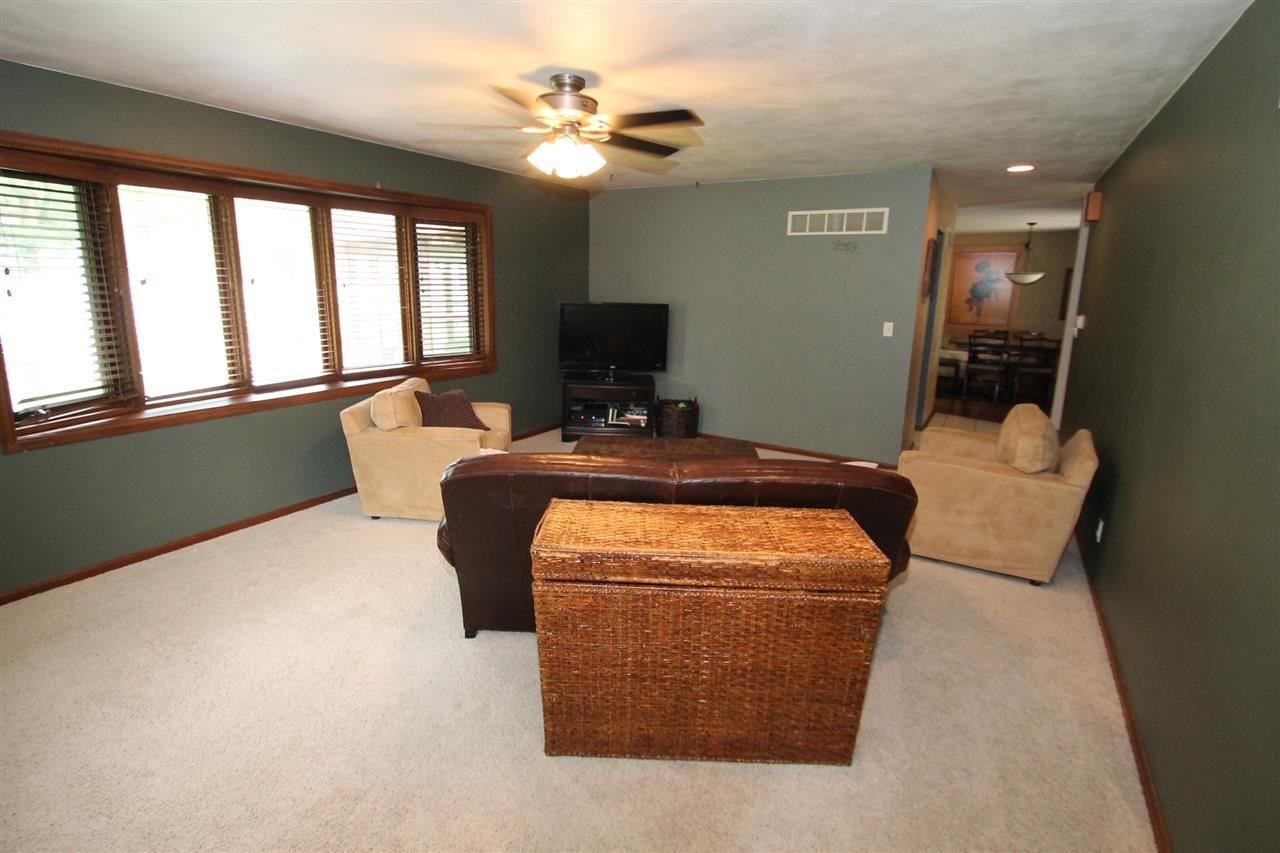 4961 Welsh Road Rockford, IL 61107 - Photo 11 of 19 a room with furniture and a window