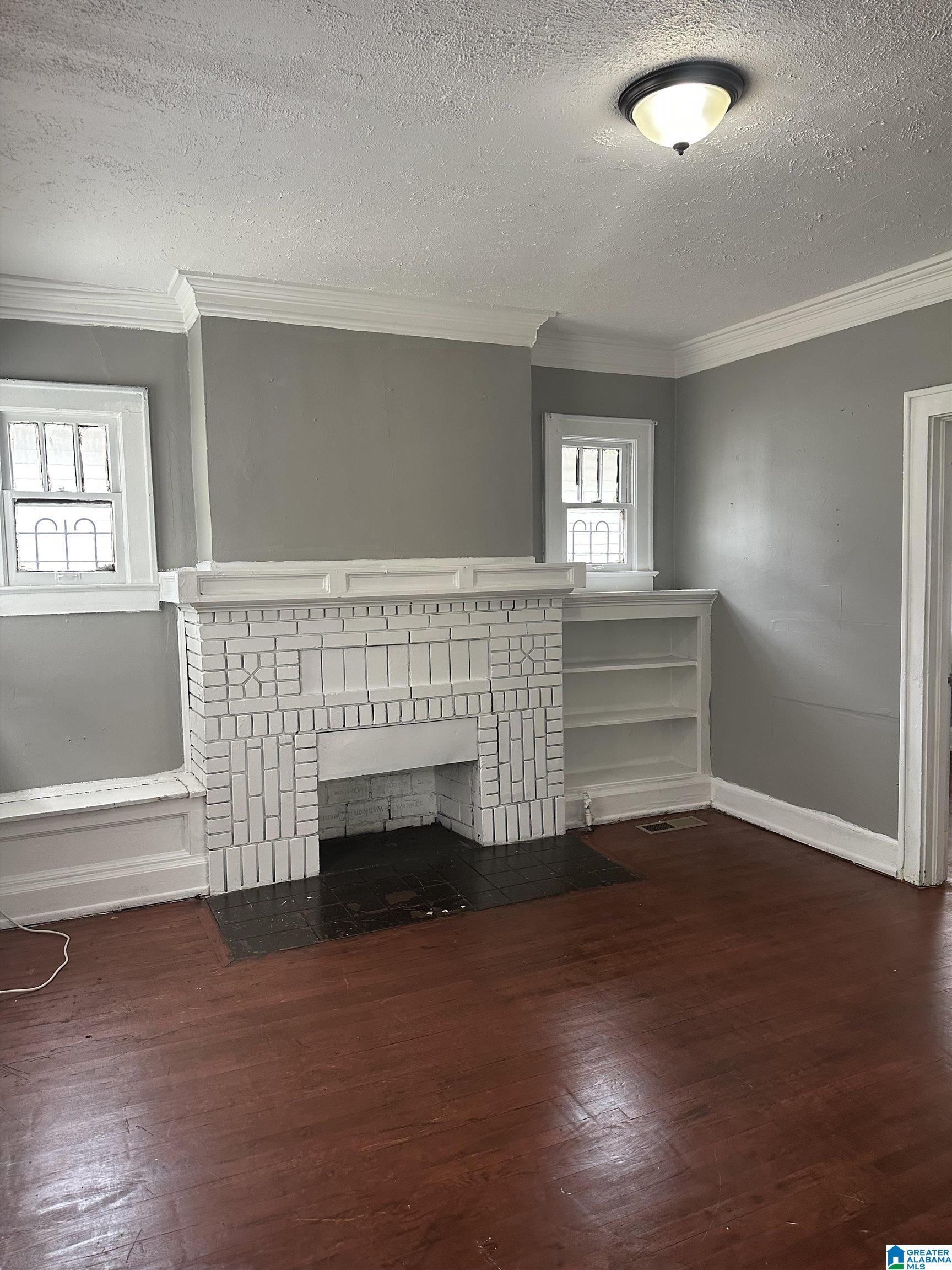 529 Fulton Avenue Southwest Birmingham, AL 35211 - Photo 5 of 17