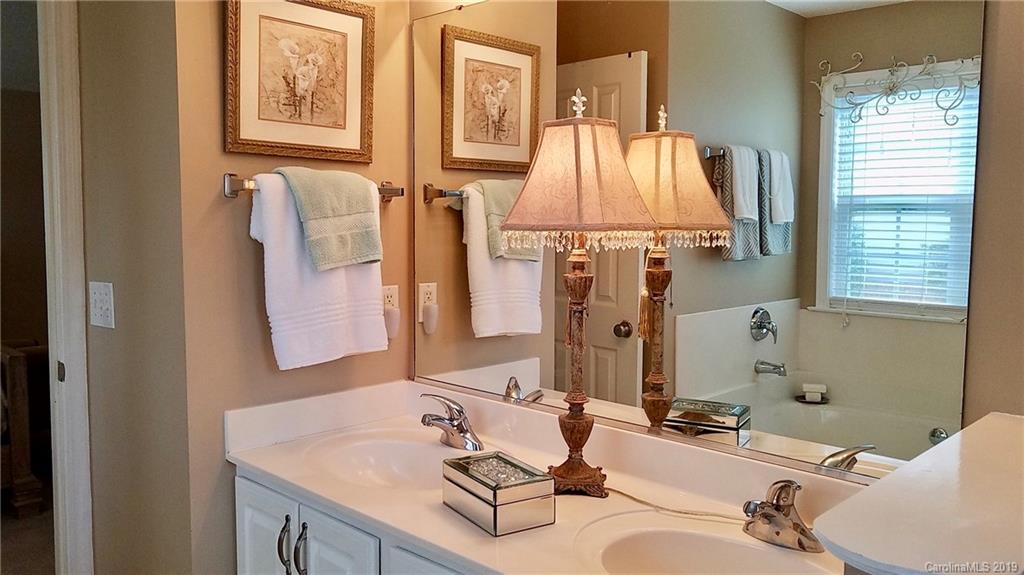 180 Farm Valley Road Fletcher, NC 28732 - Photo 18 of 36