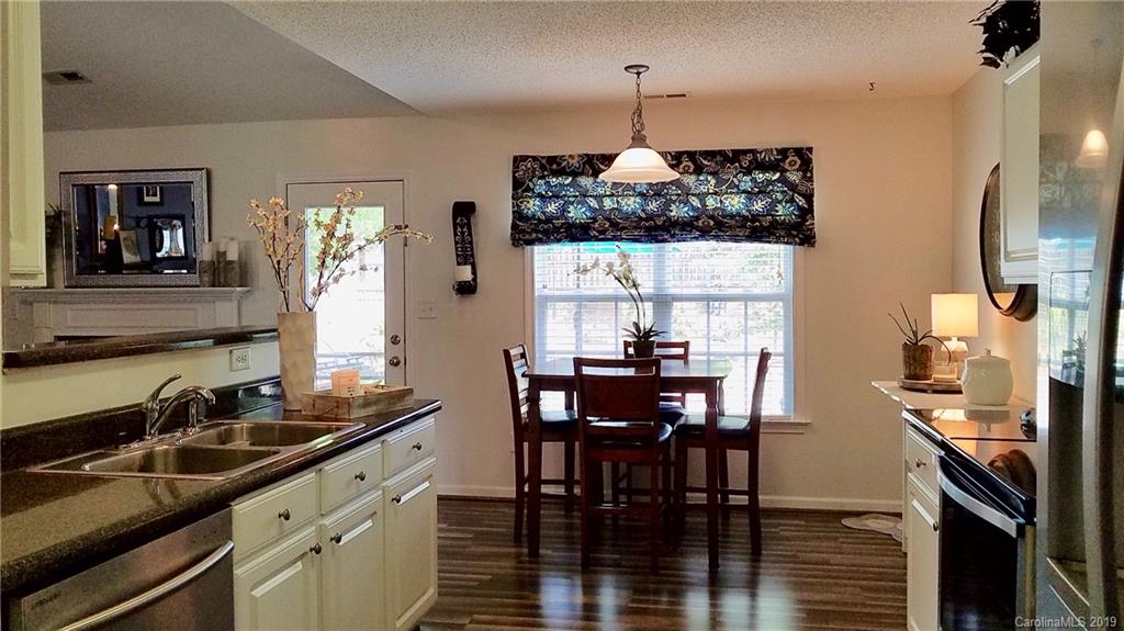 180 Farm Valley Road Fletcher, NC 28732 - Photo 9 of 36