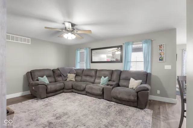 $340,000 | 7156 North County Road 1000 East, Seymour, IN 47274