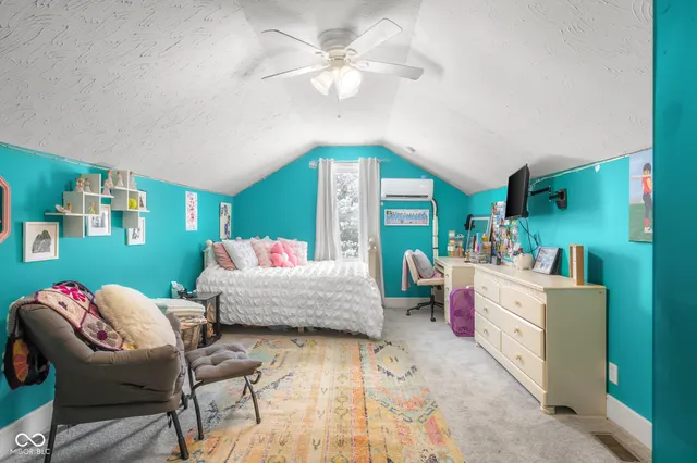 $340,000 | 7156 North County Road 1000 East, Seymour, IN 47274