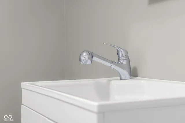 $340,000 | 7156 North County Road 1000 East, Seymour, IN 47274