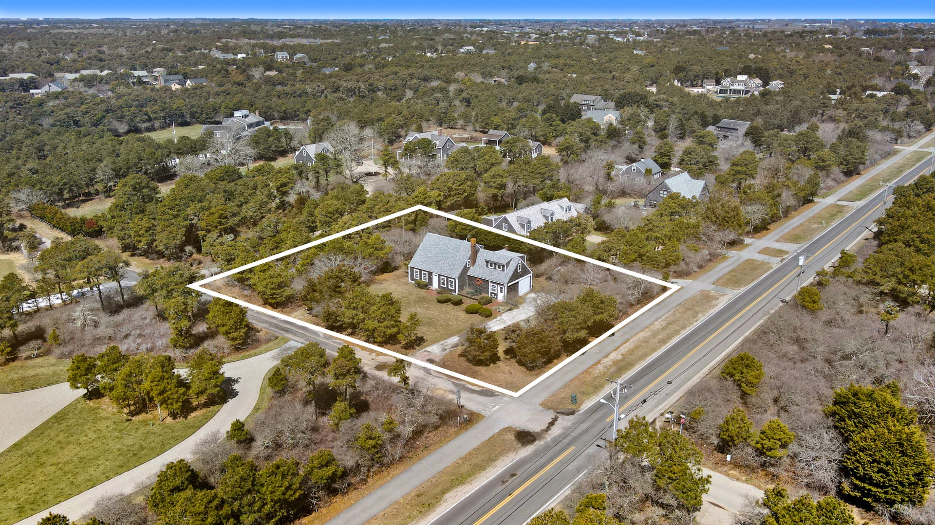 137 Surfside Road Nantucket, MA 02554 - Photo 23 of 24