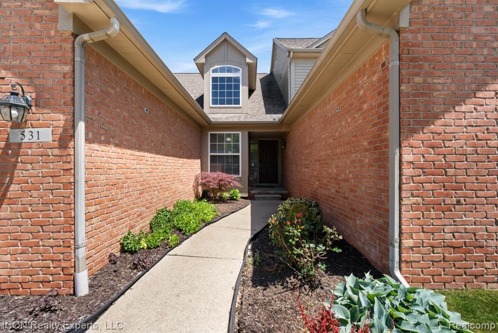 531 Cherry Grove Road Canton, MI 48188 - Photo 4 of 30
