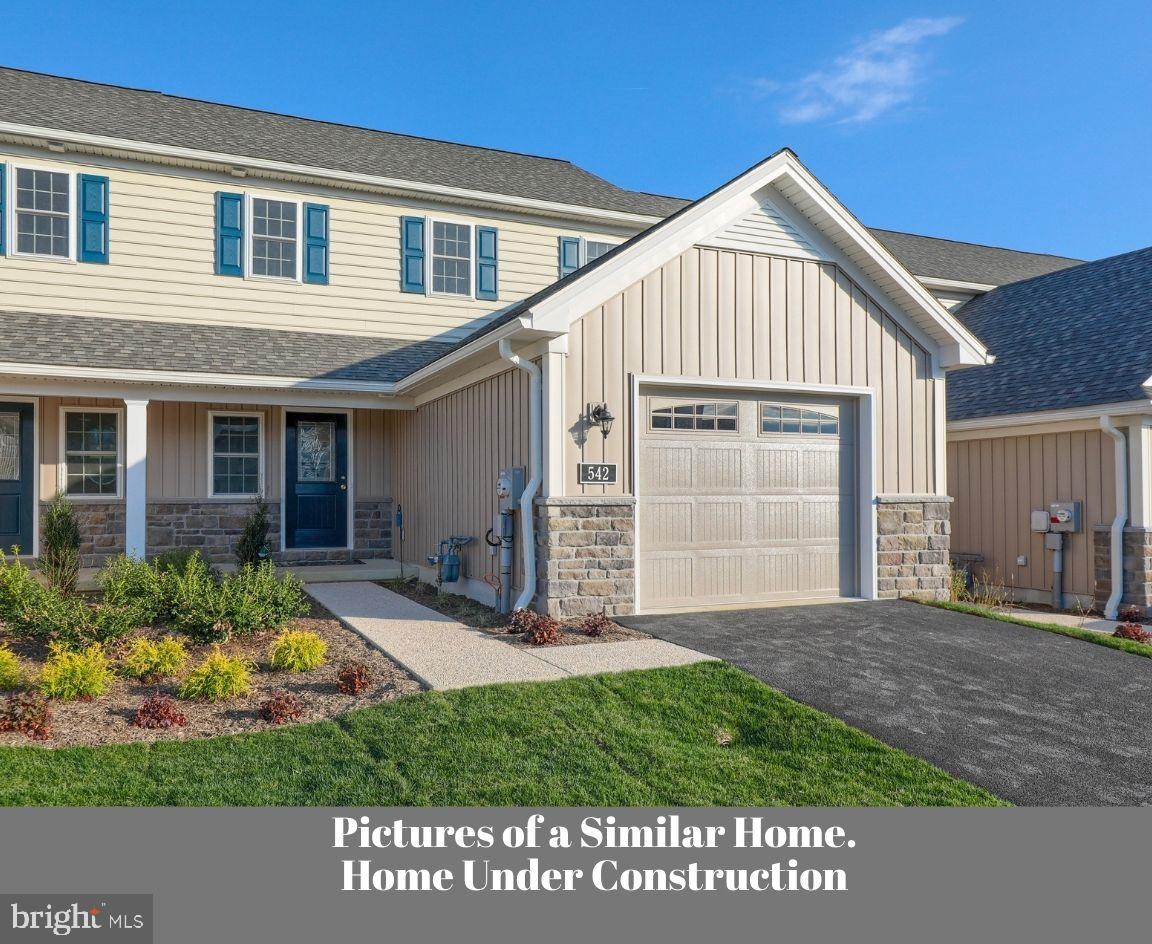 605 White Chapel Road, Unit 33 Lancaster, PA 17603 - Photo 1 of 1
