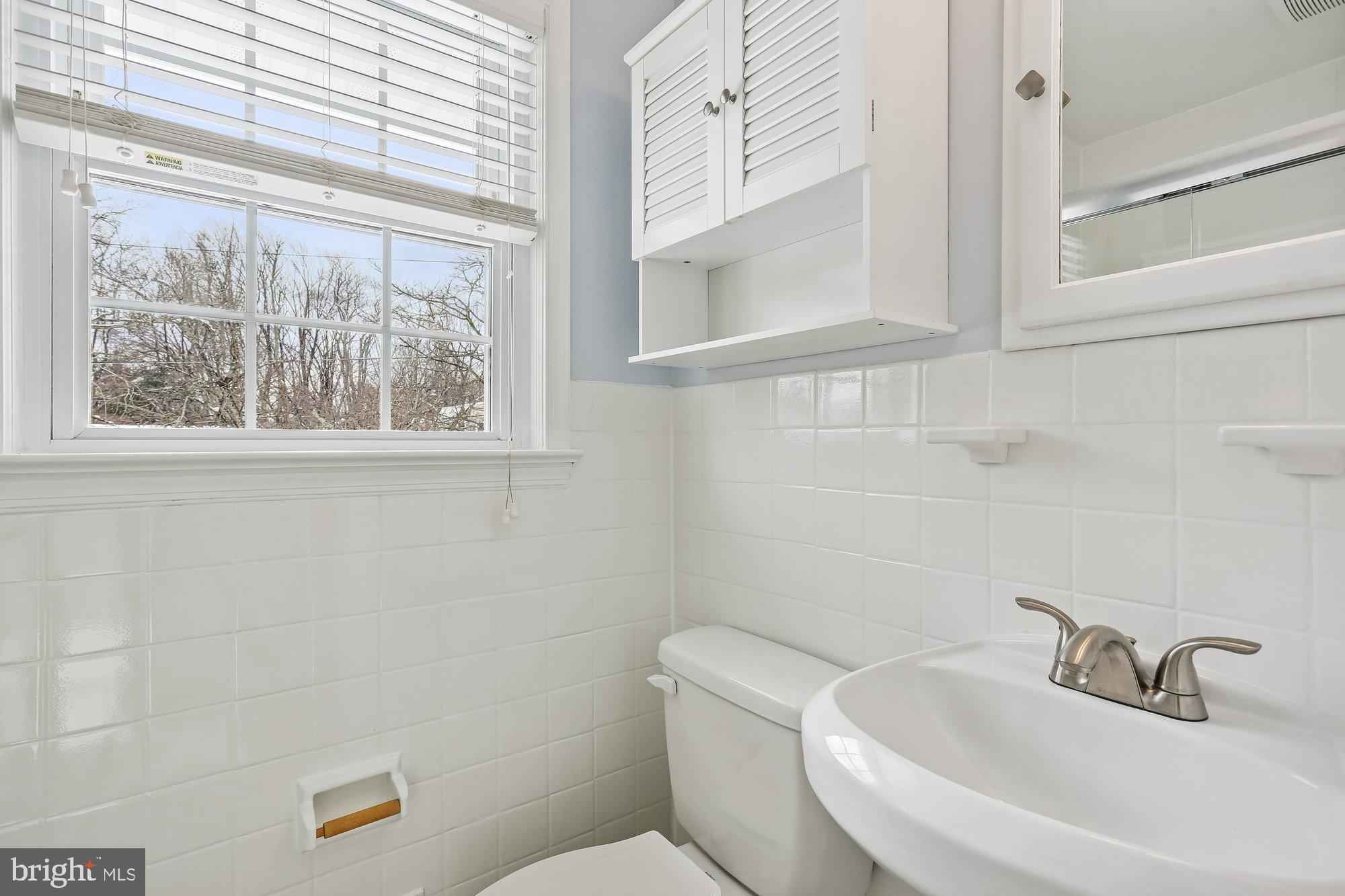 513 Beaumont Road Silver Spring, MD 20904 - Photo 18 of 58 Primary Bath Separate Room with Shower