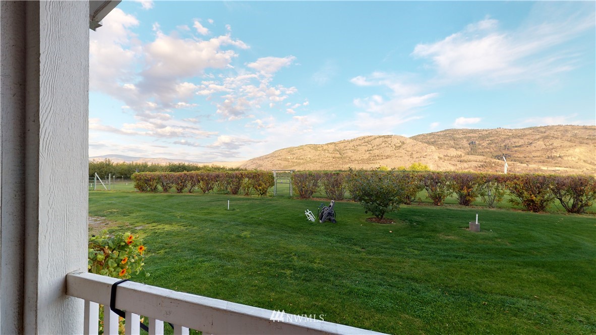 90 Golden Road Oroville, WA 98844 - Photo 5 of 40 Gallery Image 5