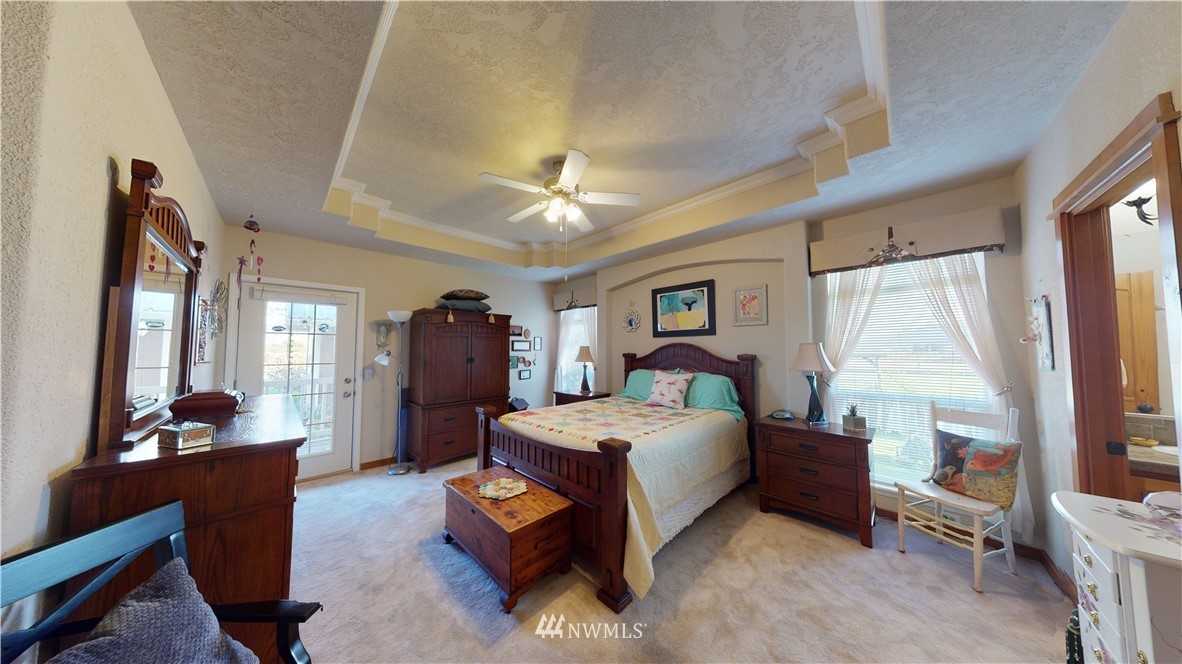90 Golden Road Oroville, WA 98844 - Photo 10 of 40 Gallery Image 10