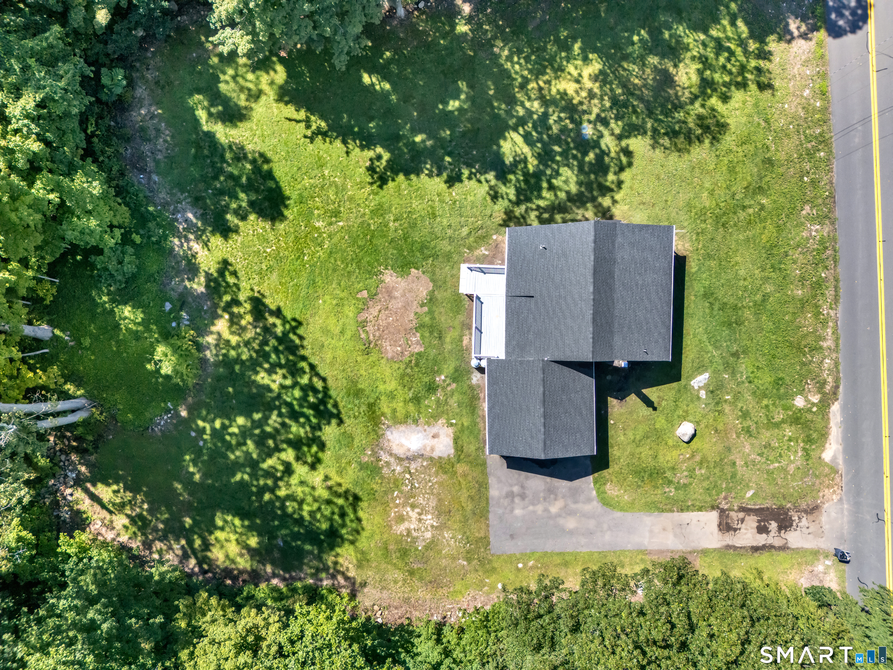 212 Bear Hill Road Bethany, CT 06524 - Photo 33 of 39 Gallery Image 33