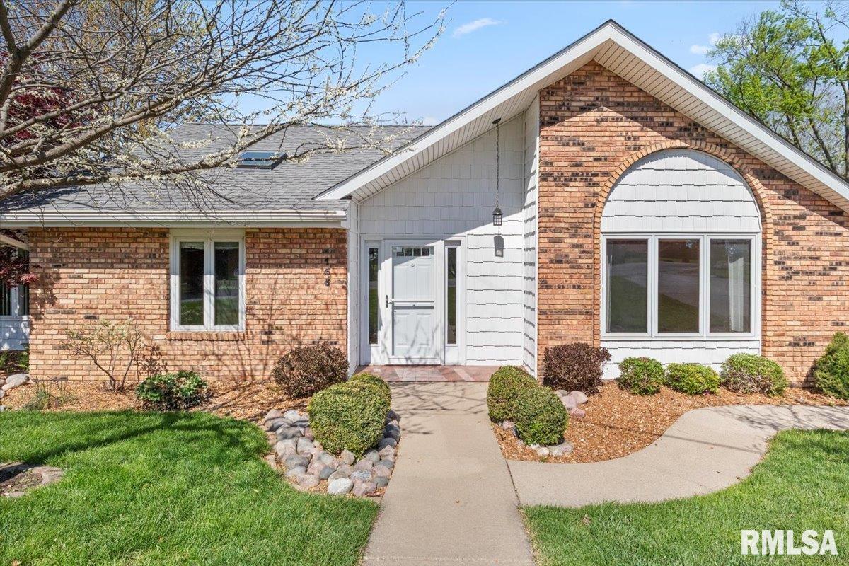 168 Birch Road Petersburg, IL 62675 - Photo 3 of 37 Gallery Image 3