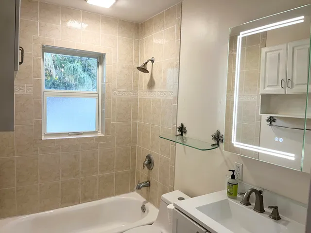 $4,800 | 2631 Southwest 4th Street, Boynton Beach, FL 33435