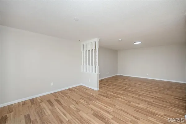 $139,000 | 4353 Chateau De Ville Drive, Unit B, St. Louis, MO 63129