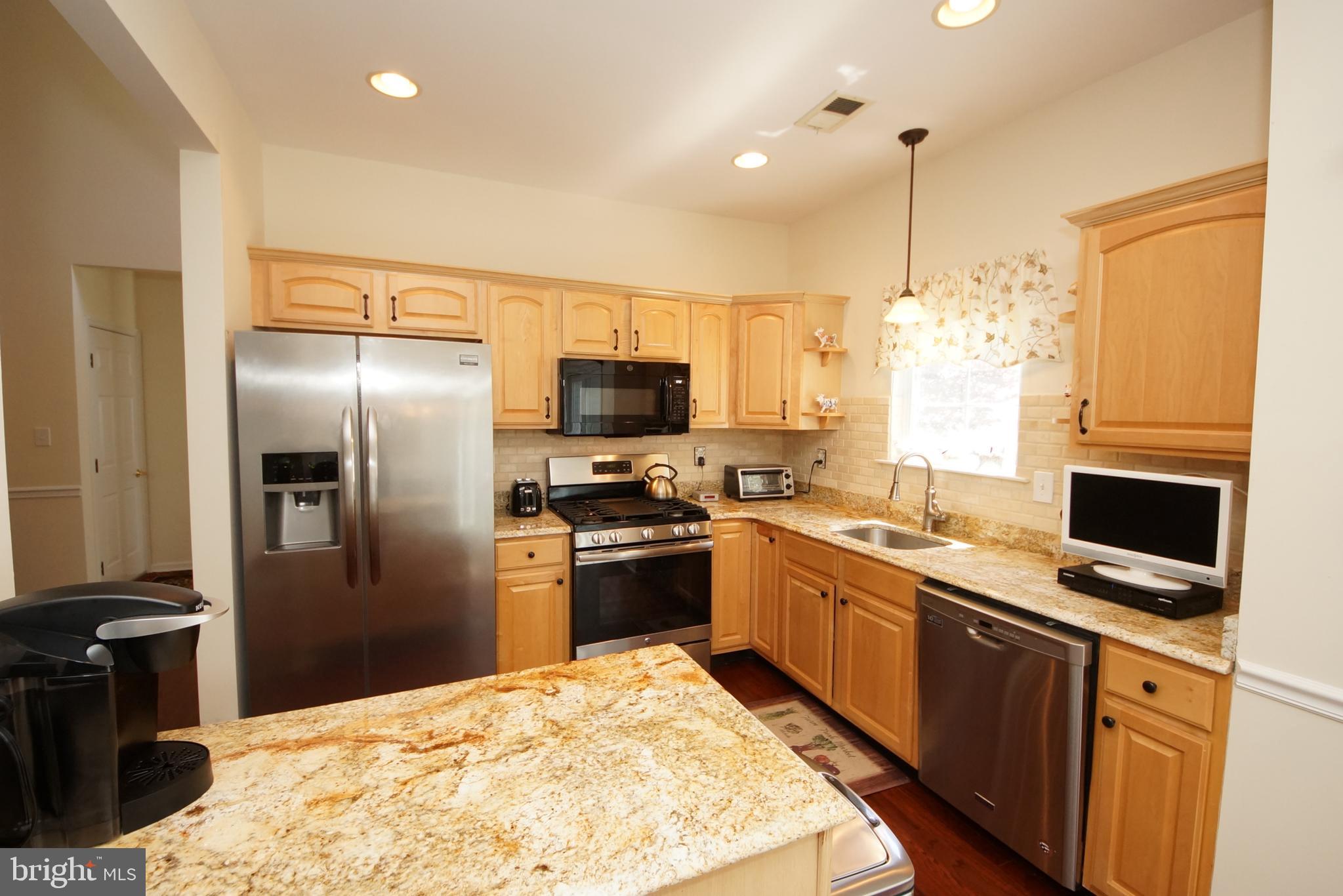 10 Fallview Court Hamilton, NJ 08690 - Photo 12 of 45 Gallery Image 12