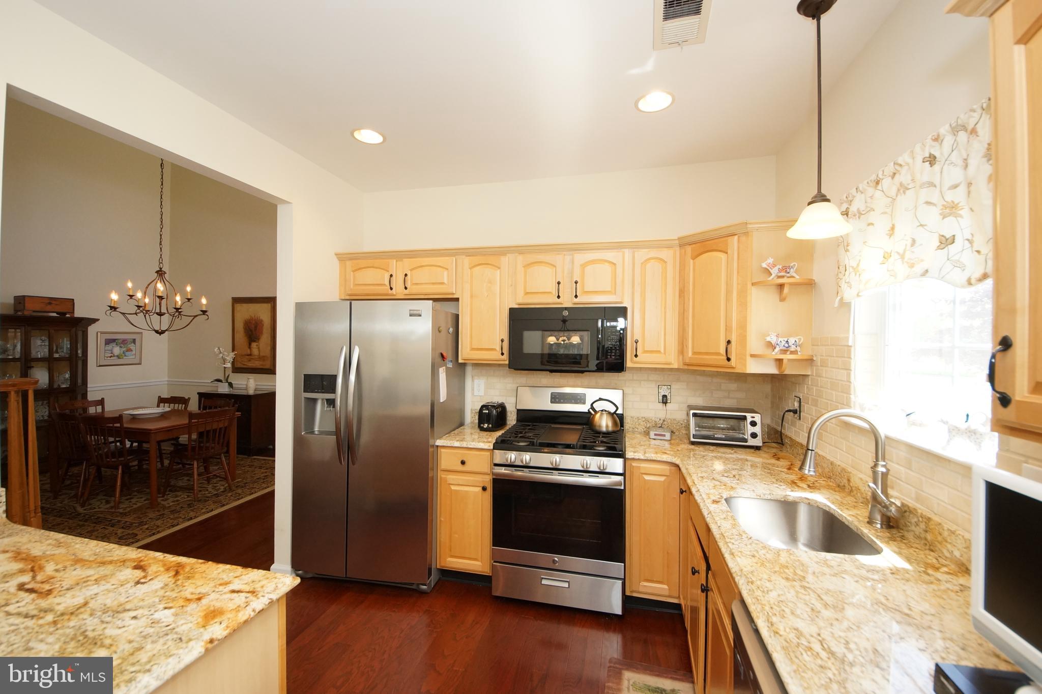 10 Fallview Court Hamilton, NJ 08690 - Photo 13 of 45 Gallery Image 13