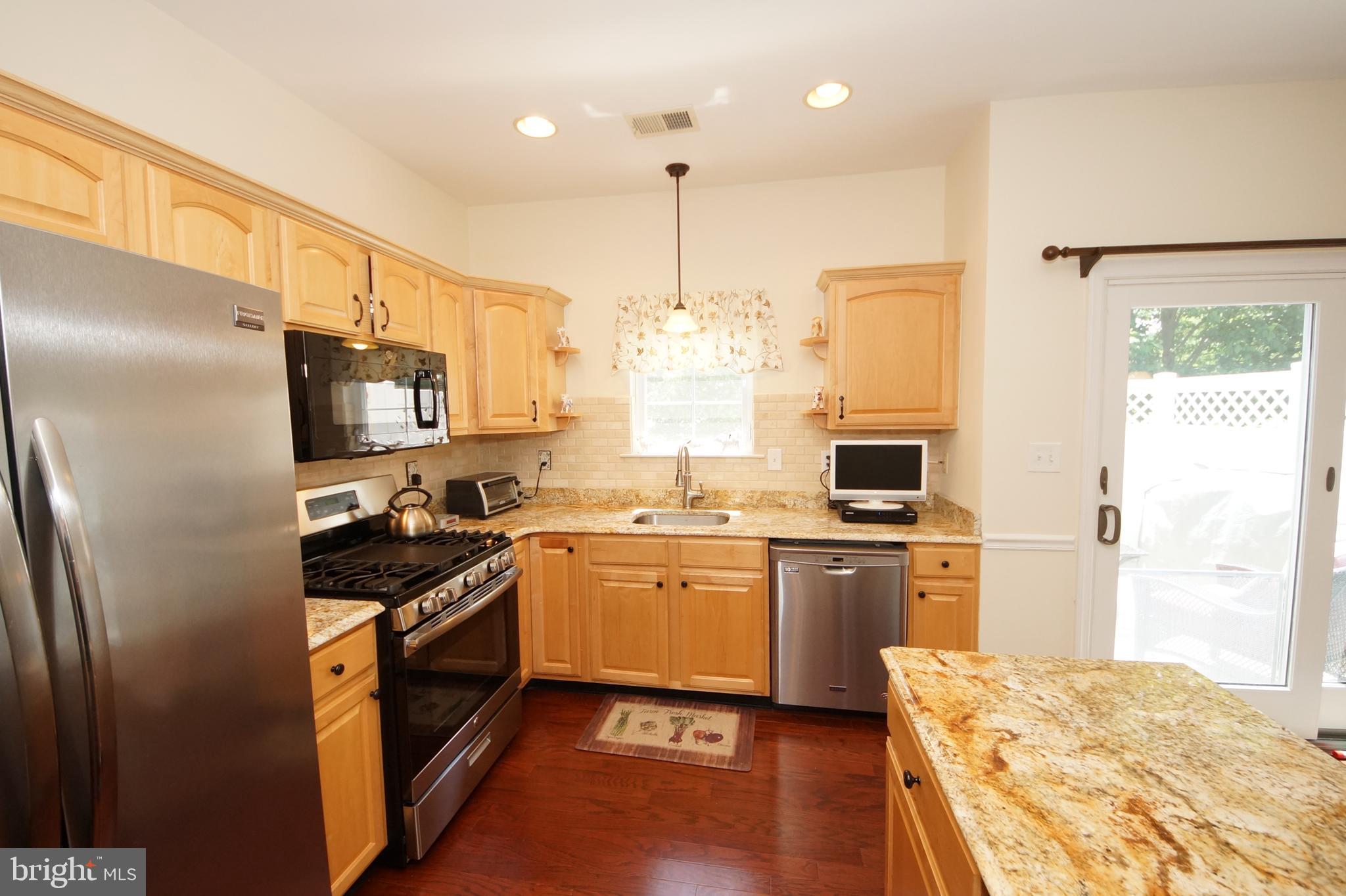 10 Fallview Court Hamilton, NJ 08690 - Photo 14 of 45 Gallery Image 14