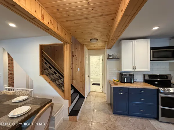 $2,900 | 5130 Navajo Place, Tobyhanna, PA 18466