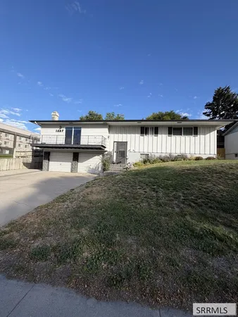 $340,000 | 1607 South Fairway Drive, Pocatello, ID 83201
