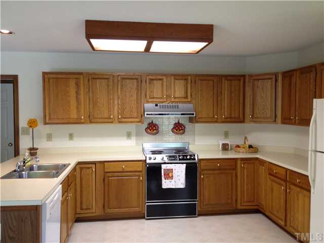 101 Ripley Court Cary, NC 27513 - Photo 9 of 23 Gallery Image 9