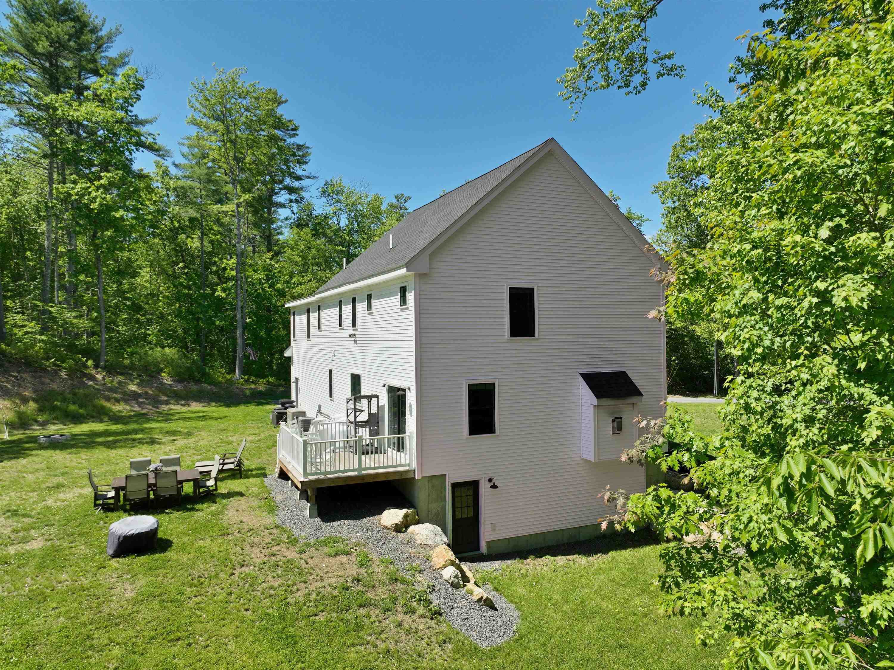 133 Smoke Street Barrington, NH 03825 - Photo 46 of 59