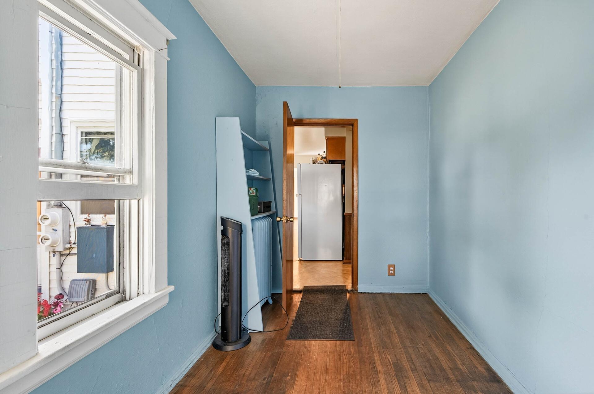 451 Northeast Madison Street Minneapolis, MN 55413 - Photo 22 of 34