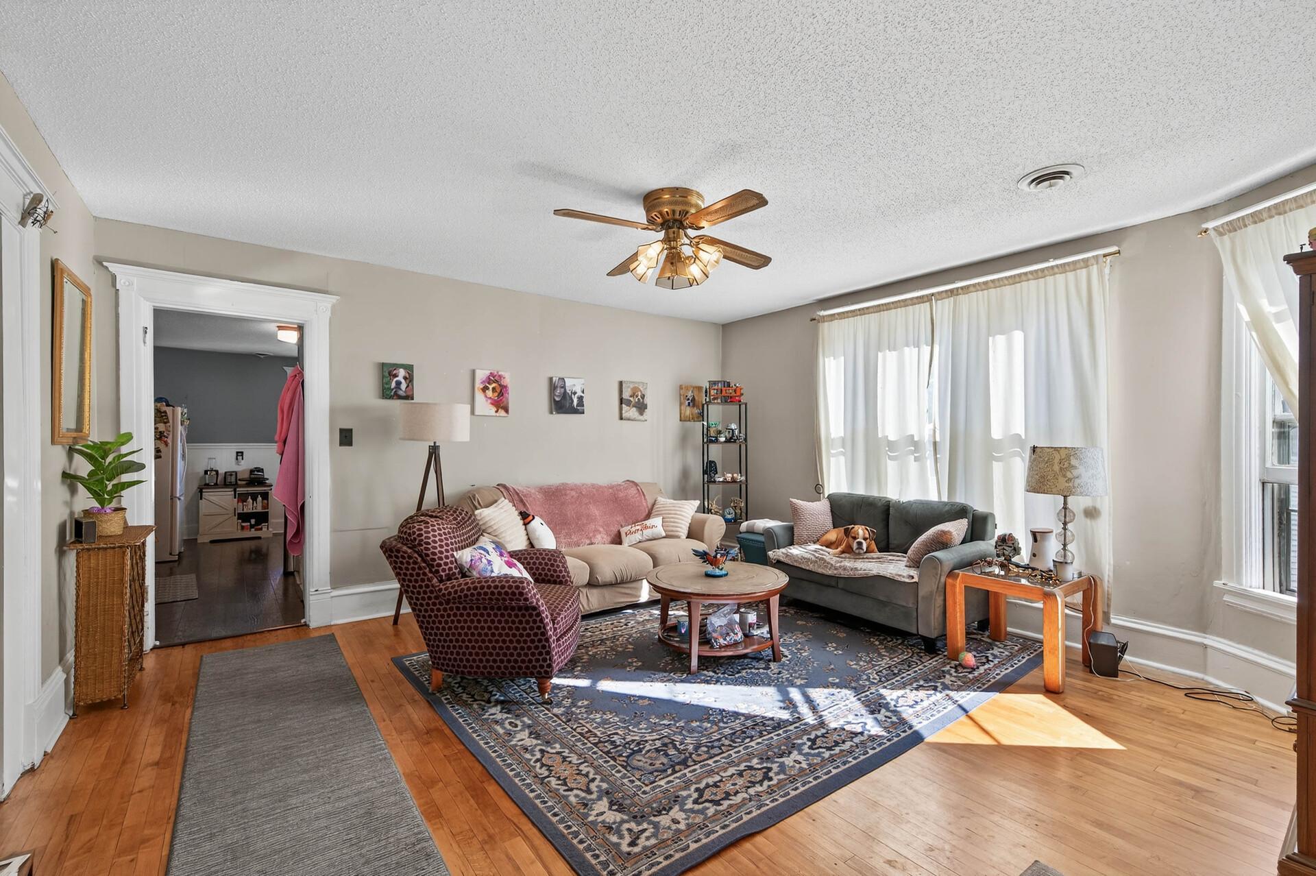 451 Northeast Madison Street Minneapolis, MN 55413 - Photo 3 of 34