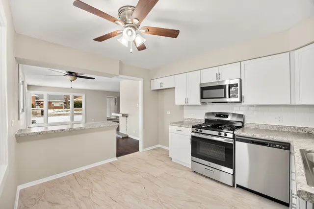 $270,900 | 3107 173rd Street, Hazel Crest, IL 60429