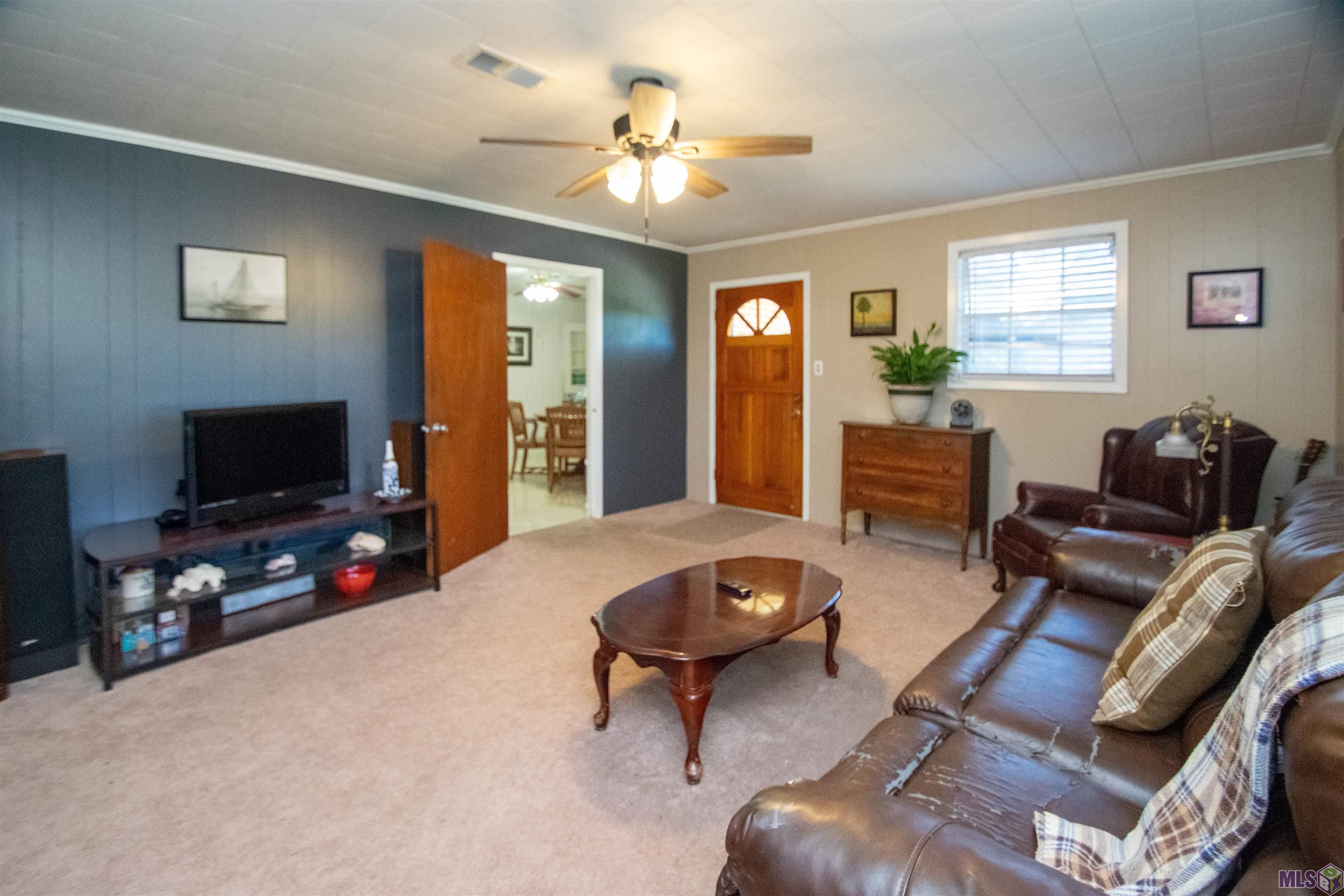 1028 Levee Road Morgan City, LA 70380 - Photo 3 of 25 Gallery Image 3