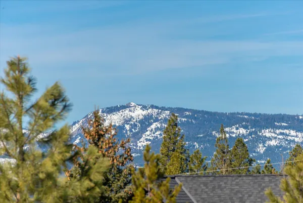 $240,000 | 10536 Courtenay Lane, Truckee, CA 96161