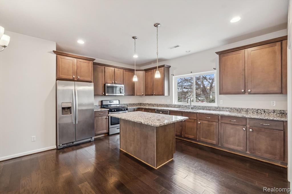 2683 Harvard Road, Unit 5 Berkley, MI 48072 - Photo 14 of 43