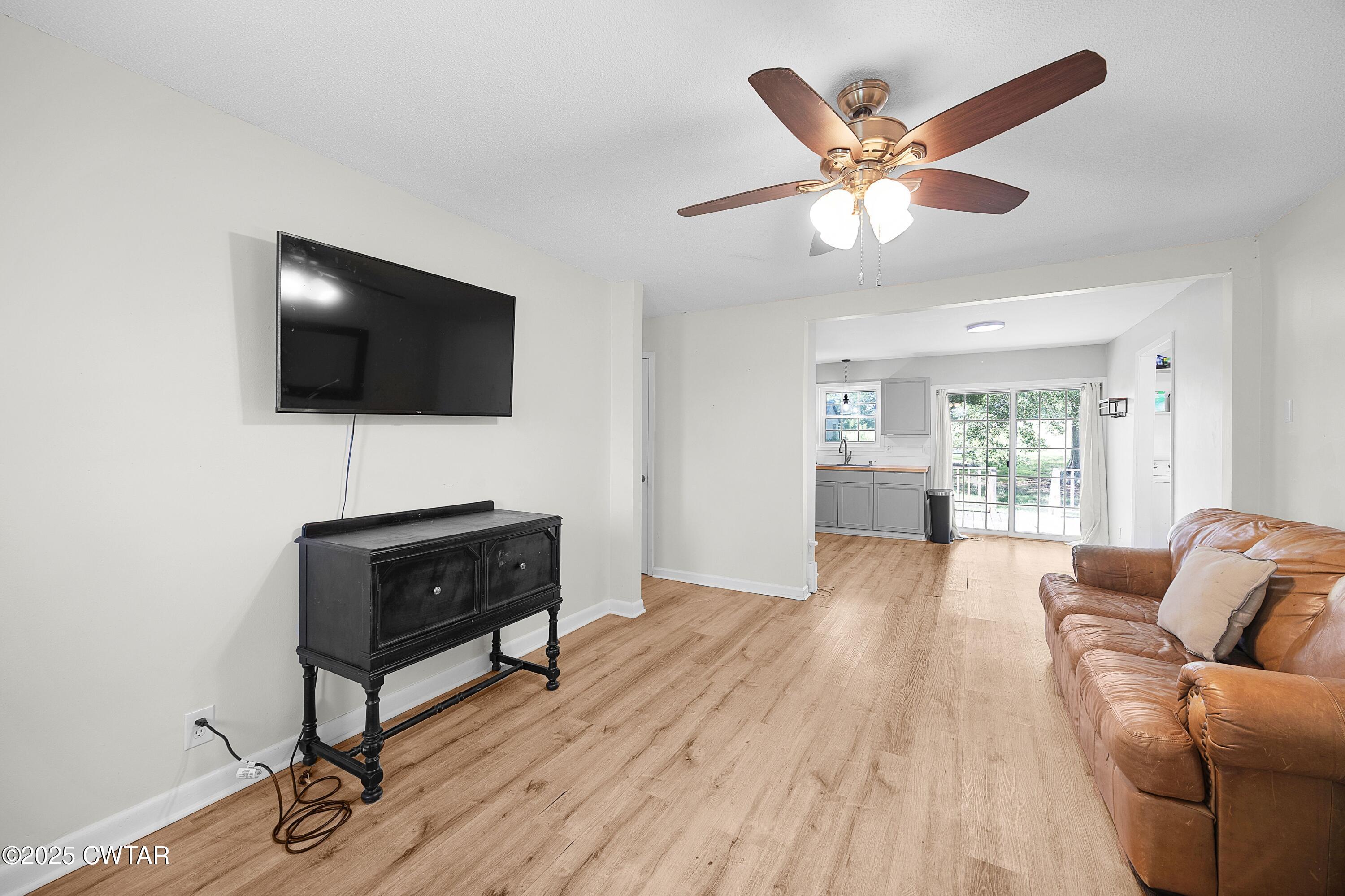 6397 Emerson Road Gadsden, TN 38337 - Photo 7 of 20 Emerson living4