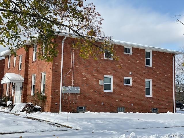 24 Willow Ridge Drive Amherst, NY 14228 - Photo 1 of 22 New exterior electric 2018 Newer roof 2012 Newer