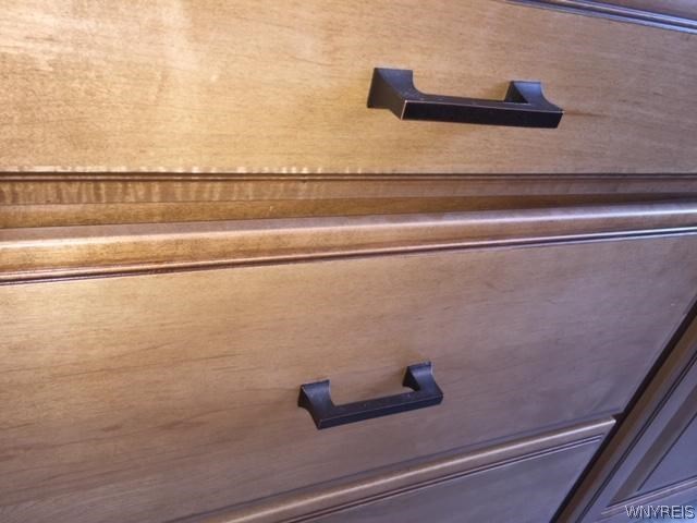 24 Willow Ridge Drive Amherst, NY 14228 - Photo 10 of 22