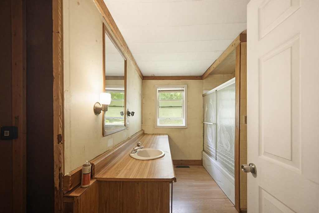 41 Jordan Road Franklin, MA 02038 - Photo 7 of 18