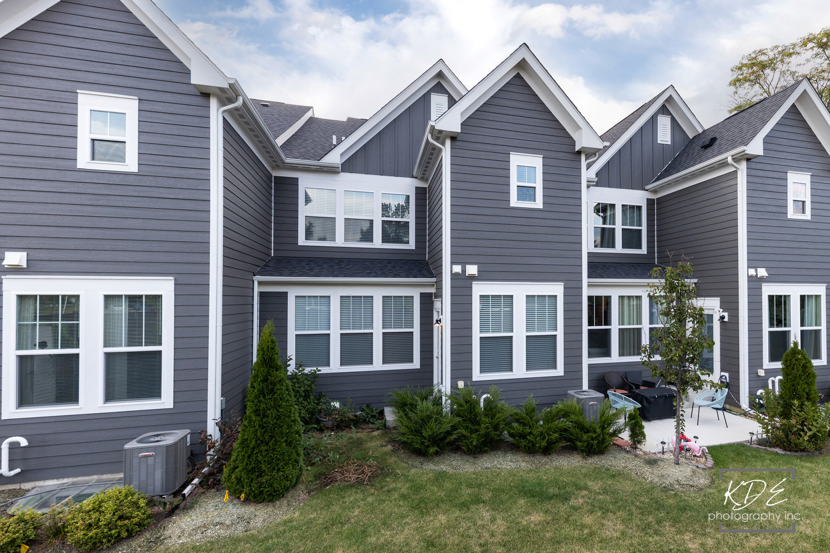 2110 Weatherbee Lane Naperville, IL 60563 - Photo 32 of 32 a front view of a house with garden and porch