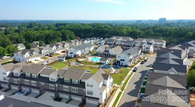 $4,404 | 17014 Fairmount Way, Unit C1, Pineville, NC 28134