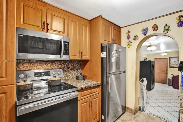 $570,000 | 6404 Evans Street, Hollywood, FL 33024