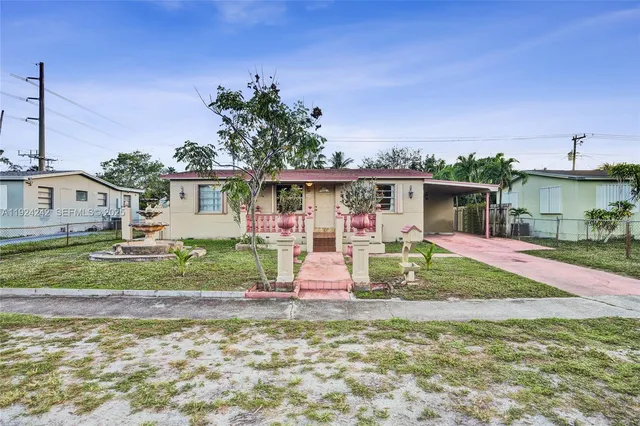 $570,000 | 6404 Evans Street, Hollywood, FL 33024