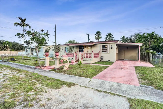 $570,000 | 6404 Evans Street, Hollywood, FL 33024