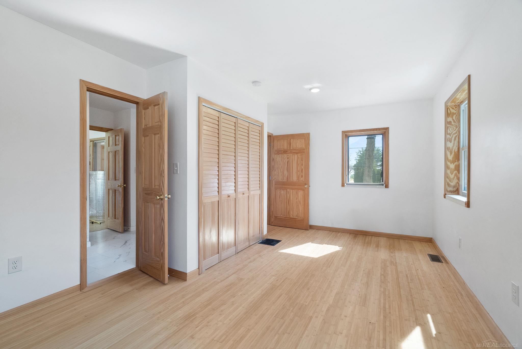 4358 Lakeshore Road Lexington, MI 48450 - Photo 21 of 68