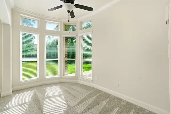 $565,000 | 131 Hunter Hollow Drive, Montgomery, TX 77316