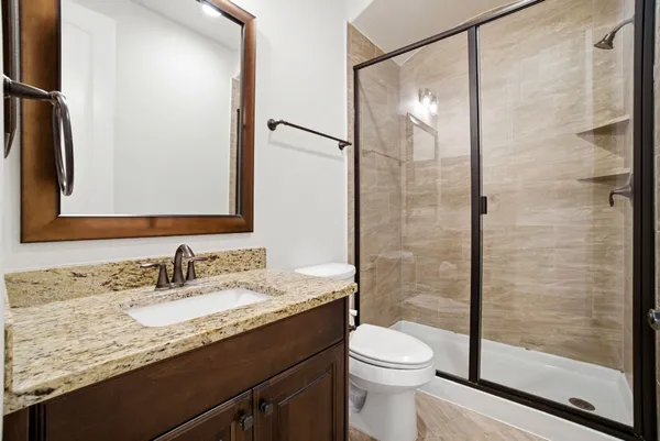 $565,000 | 131 Hunter Hollow Drive, Montgomery, TX 77316