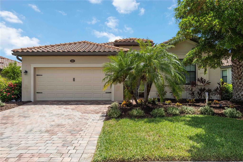 12611 Richezza Drive Venice, FL 34293 - Photo 2 of 54 Gallery Image 2